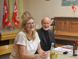 Beate Dietrich und 1. Vorsitzender Günter Amann